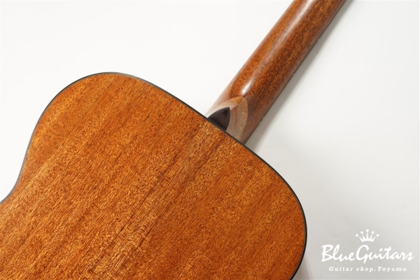 Model OM. TZARIAN  " Hiroshi Hirakawa | da h "